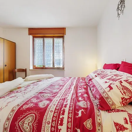Le Foyer - Relax In Val D'ayas Appartamento
